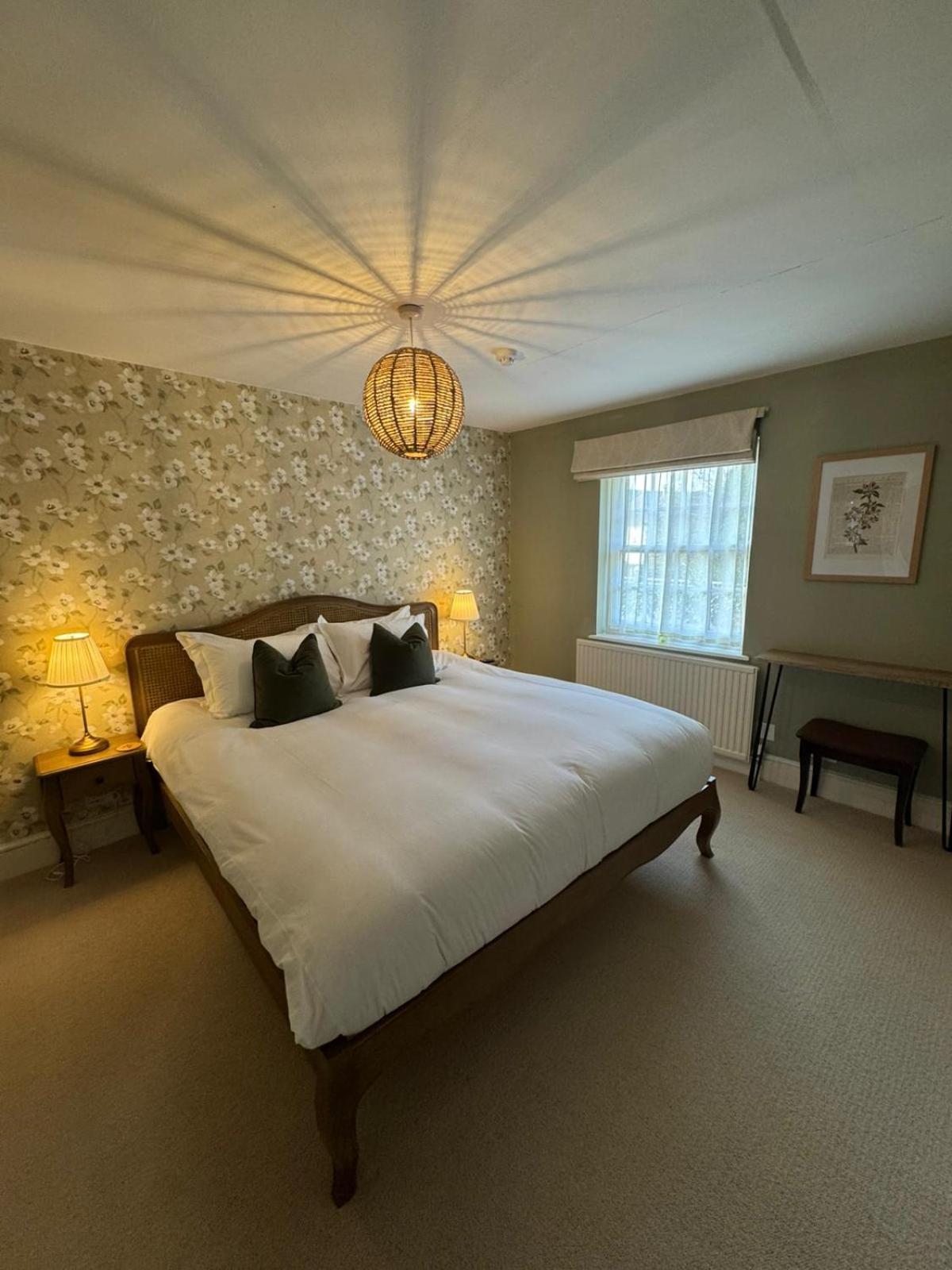 The White Horse Otel Faversham Dış mekan fotoğraf